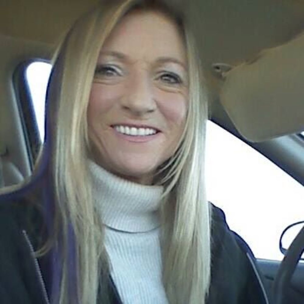 Meet your Posher, Roxanne